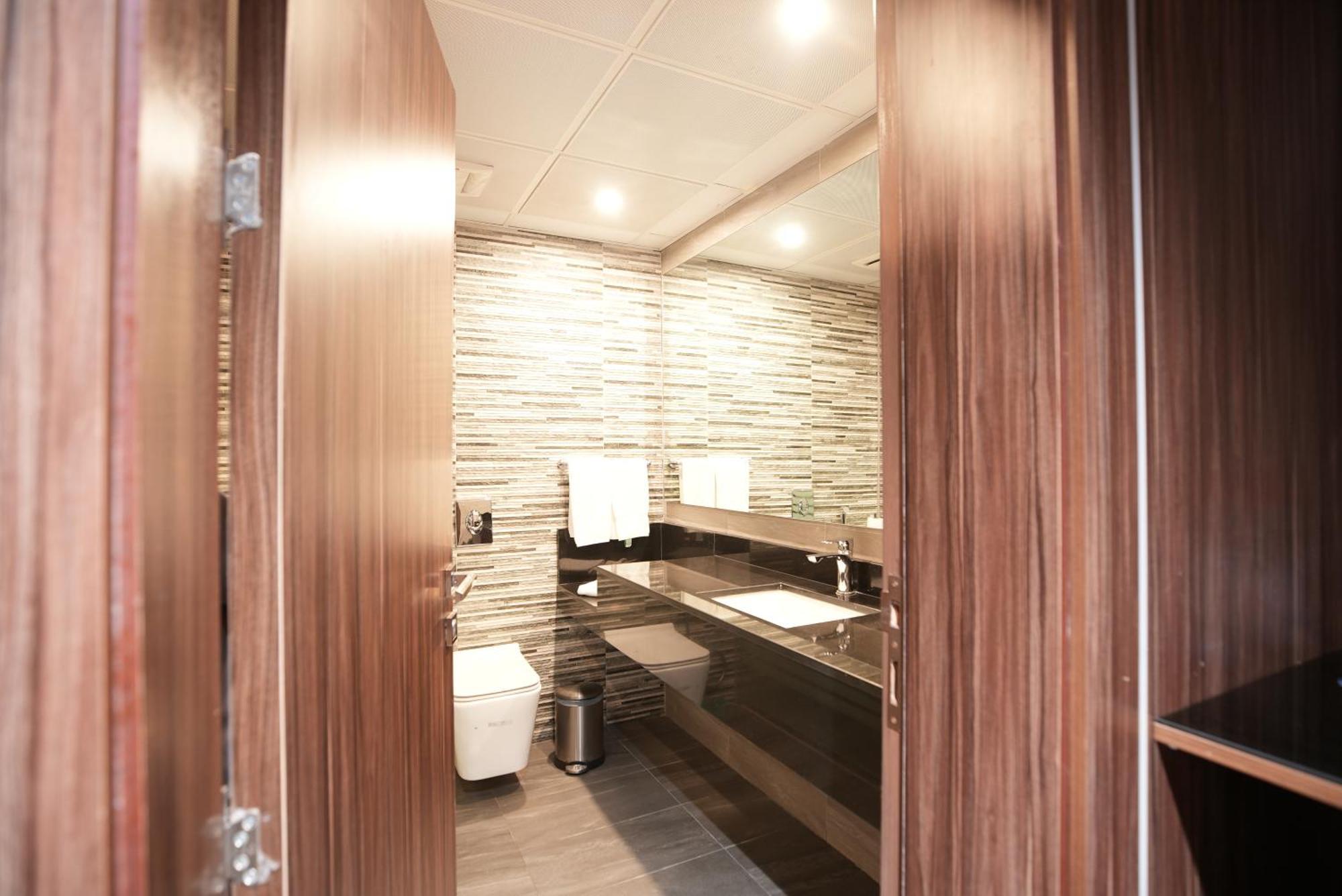 Wow Diamond - White Diamond Hotel Al Nuzha 吉达 外观 照片